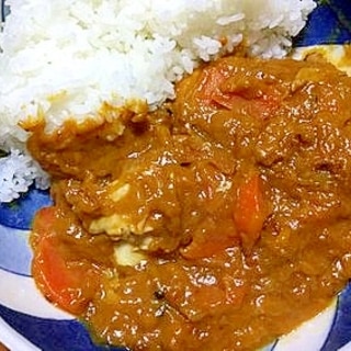 ラー油でピり辛！野菜としめじのチキンカレー